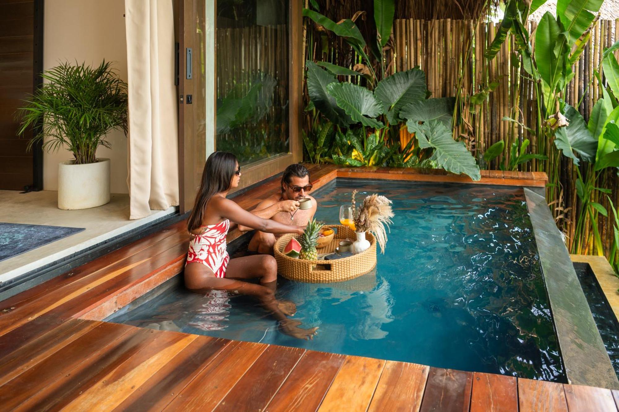 Private Villa With Pool - Kalani River Villas 제너럴 루나 외부 사진